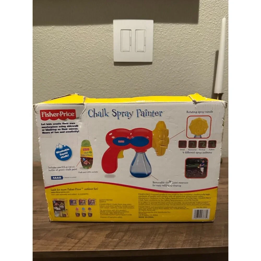NEW Fisher-Price Chalk Spray Painter